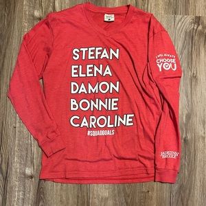Jadelynn Brooke vampire diaries long sleeve size medium